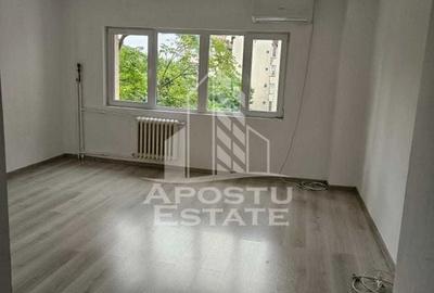 Apartament cu 2 camere, etajul 3, zona Steaua