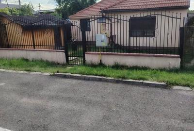 Casă cu 2 camere în Central - 2