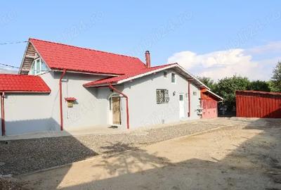Casă cu Teren 754 Mp în Ruginești - 2