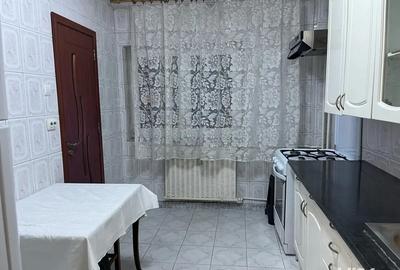 Inchiriez apartament 2 camere - 5