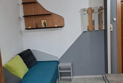 Garsonieră nedecomandată, mobilată în Sud - 15