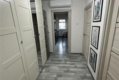 Garsonieră decomandată în Vitan - 4