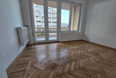 Romana Coloane apartament 3 camere de vanzare - 15