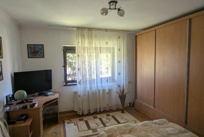 Vand casa cocheta 3 camere in Deva - 9