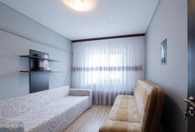 Apartament cu 3 camere decomandat în Central - 4