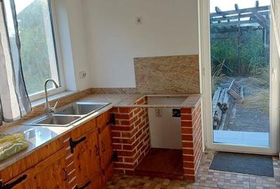 Casă cu 4 camere în Tamași - 9