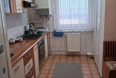 Apartament cu 3 camere decomandat în Zorilor - 8