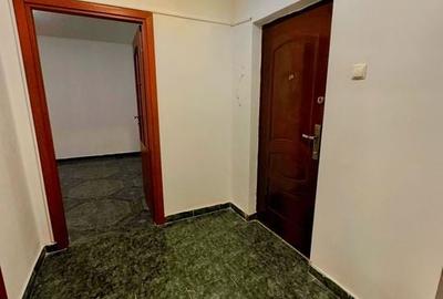 Tomis Nord - piața Ciresica 3 camere decomandate 67 mp - 3