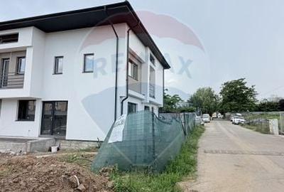 Duplex cu 4 camere cu Teren 110 Mp în Periferie - 31