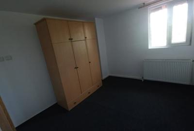 Casă cu 4 camere cu Teren 200 Mp în Apărătorii Patriei - 10