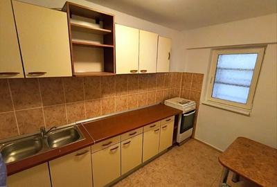 Apartament 3 camere decomandate + balcon 12 mp Metrou Valea Ialomiței – 2 minute - 6