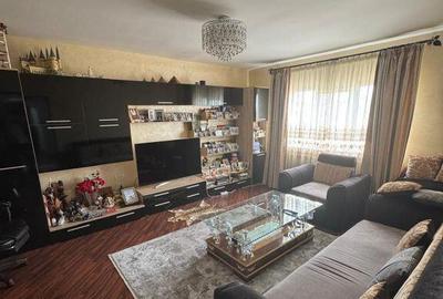 Apartament 3 camere, decomandat, Zona Inel 2 - 2