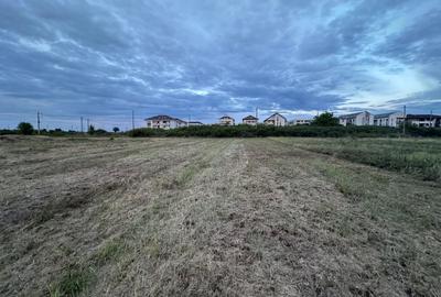 Teren Construcții intravilan de 742 mp, în Dumbrăvița - 2