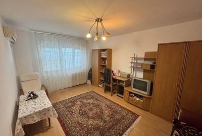Bulevardul Chimiei-2 Camere Deccomandat 54mp-bloc 80' - 1