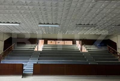 Spațiu comercial, de 900 mp, în Unirii - 14