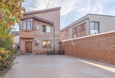 Vila cu 5 camere - Teren 400mp - Aparatorii Patriei - 1