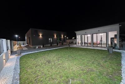 Casă cu 4 camere în Central - 3