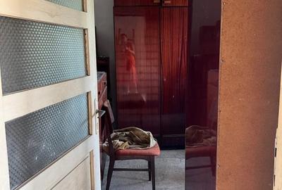Casă + Hală cu 620 mp teren, Str. Izvoare. Preț 65000 eur/ pachet - 9