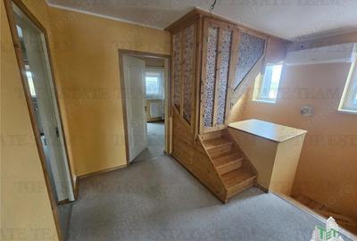 Casă cu Teren 385 Mp în Ciorogârla - 1