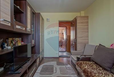 COMISION 0%! Camera de 10 mp | Etaj Intermediar | Toate Utilitatile