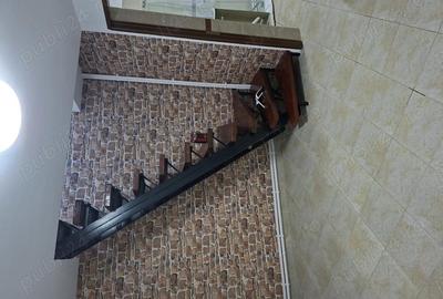 Inchiriez spa?iu firma la curte - 4