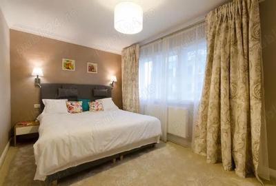 Apartament cu 3 camere semidecomandat în Circumvalațiunii - 1