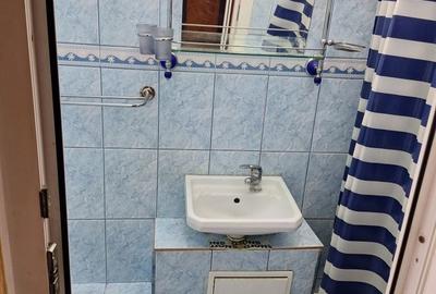 Garsonieră decomandată în Central - 1