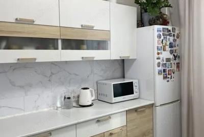 Garsonieră decomandată în Soarelui
