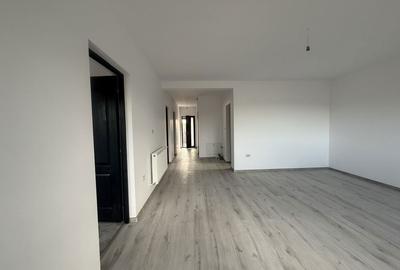 Casă cu 4 camere în Central - 6