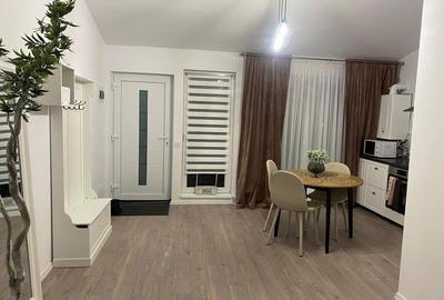 Apartament cu 3 camere semidecomandat, mobilat în Moara de Vânt