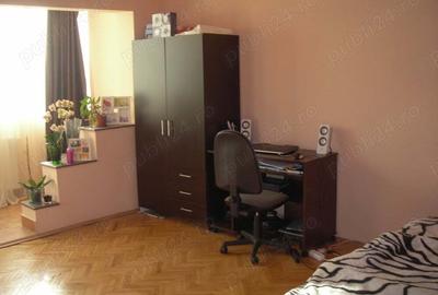PF, inchiriez apartament 3 camere in Manastur , zona IREC. - 3