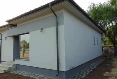 VILA PARTER TOP 4 camere 2 bai placa beton 923mp incalzire pardoseala semineu - 9