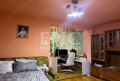 Apartament cu 3 camere decomandat în Dâmbu Pietros