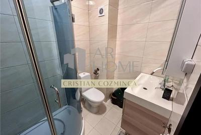 Apartament cu 3 camere decomandat în 9 Mai - 5
