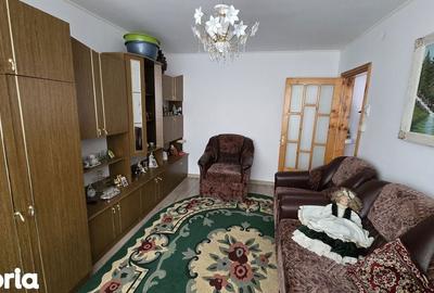 Apartament cu 3 camere în Central - 1