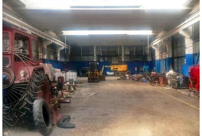Spațiu industrial, de 846 mp, în 13 Decembrie