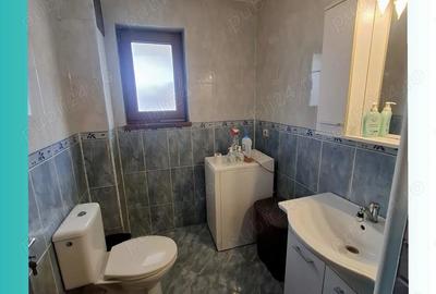 Casă cu 3 camere în Central - 10