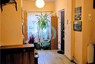 Casă cu 3 camere cu Canalizare în Schei - 7