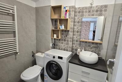Apartament decomandat în Apărătorii Patriei - 15