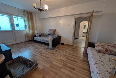 Apartament cu 3 camere semidecomandat în Drumul Taberei - 11