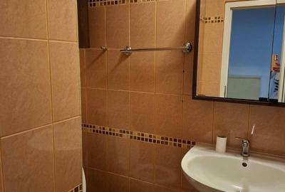 Apartament cu 3 camere decomandat în Central - 3