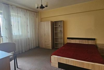 CENTRU CIVIC -apartament 1 camera decomandat - 4