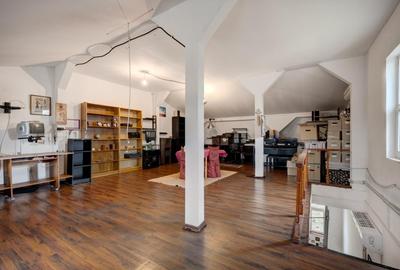 Duplex cu 4 camere cu Canalizare în Gulia - 20