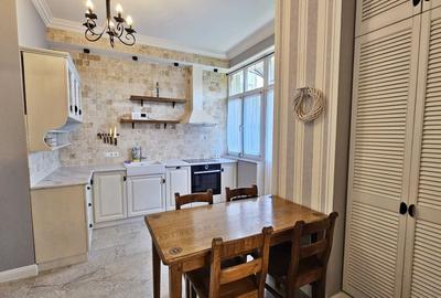 Apartament cu 4 camere semidecomandat, mobilat în Central - 17
