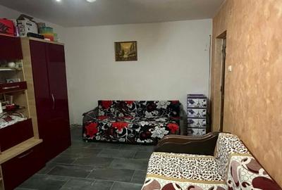 Apartament cu 3 camere decomandat în Sud - 9
