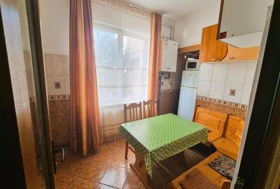 Apartament 2 camere decomandat, etaj 1. Zona Tractorul (Piata) - 7