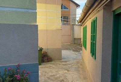 Casă cu 4 camere în Central - 3