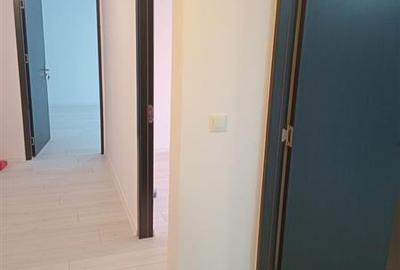 Apartament cu 2 camere decomandat în 1 Decembrie - 4