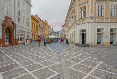 Apartament cu 3 camere nedecomandat, mobilat în Centrul Istoric - 2