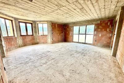 Casa spatioasa cu 5 camere,interior la rosu,423 mp teren,Micesti - 3